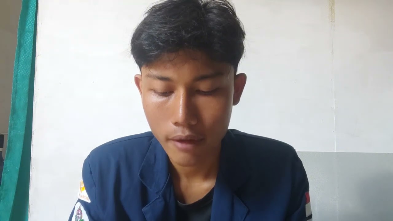 INTRODUCTION MYSELF_Muhammad Farkhan Aqmal_Tugas Bahasa Inggris