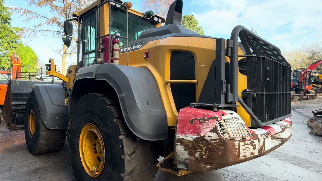 Volvo 120H waste spec walk around video