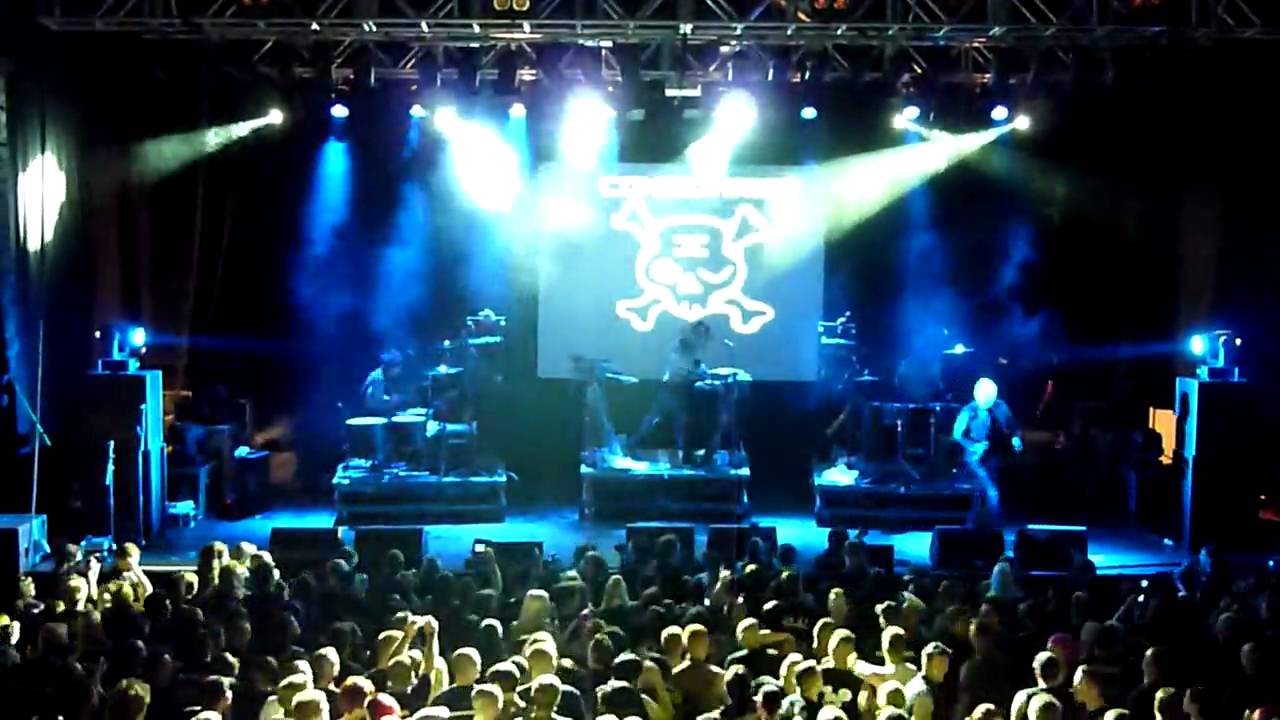 Combichrist - All pain is gone - live @ E-tropolis Festival 2010 Berlin