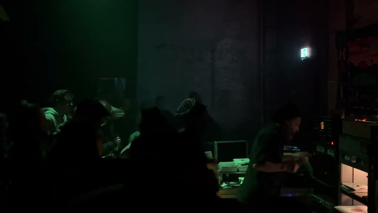 Chalice Sound System plays Bushman - Nyah Man Chant@WaDaDa Brussel (9-11-2024)