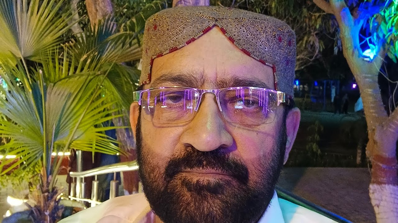 Shujat Abbas Hamza Rajanpur is live!Warm & Sweet Discussions with Lovely Friends