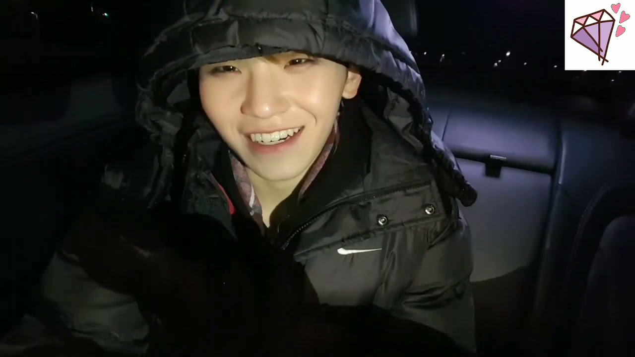 [ENG SUB] VLIVE 161122 SEVENTEEN 'Happy Birthday WOOZI'