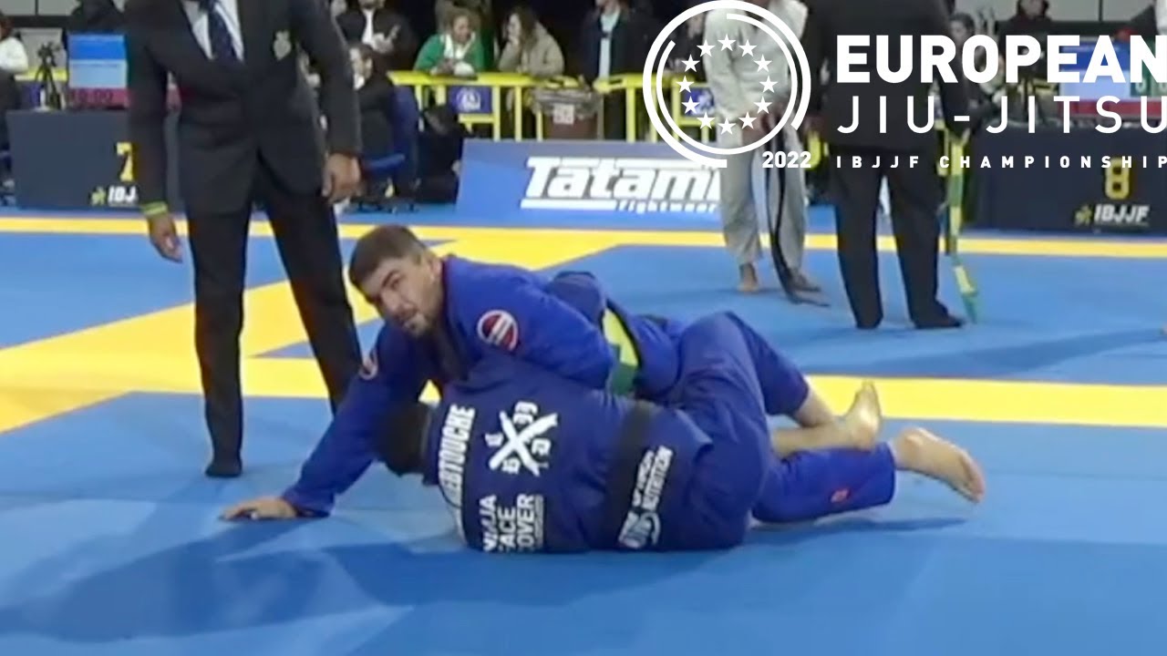 Reda Mebtouche v Vinicius 