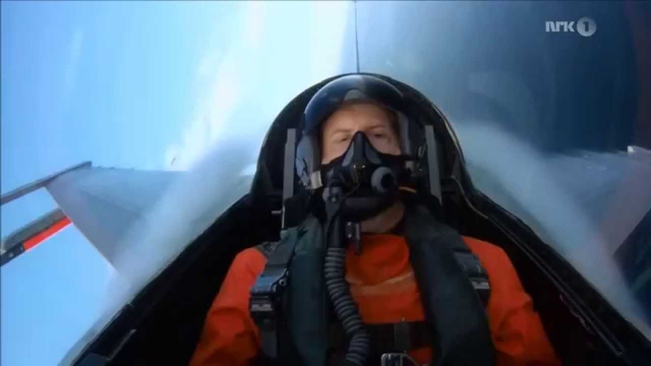 BEST F-16 VIDEO EVER! Crazy low level flying in Norway