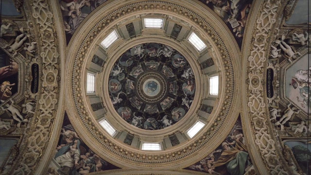 Reggio Emilia, con il drone fra gli affreschi della volta della Basilica della Ghiara
