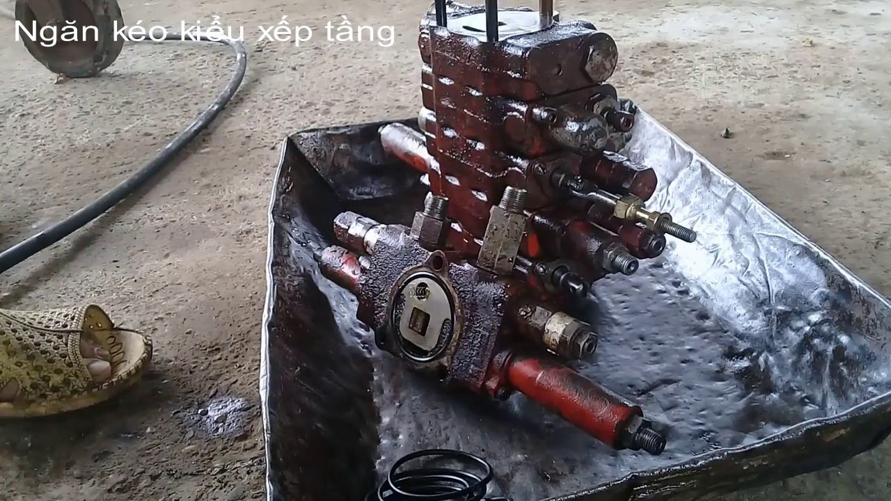 Ngăn kéo máy xúc đào kubota