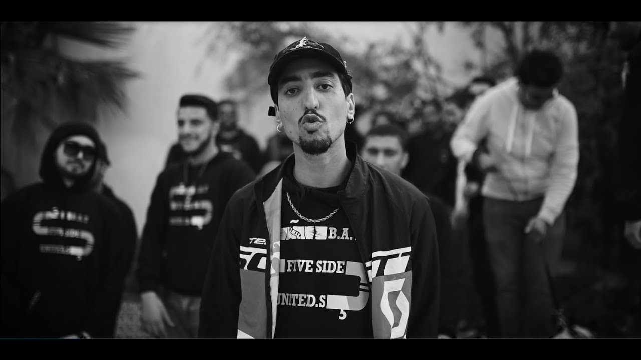 Naqqa - Chera3 Ghana | شارع غانا  (Official Music Video)