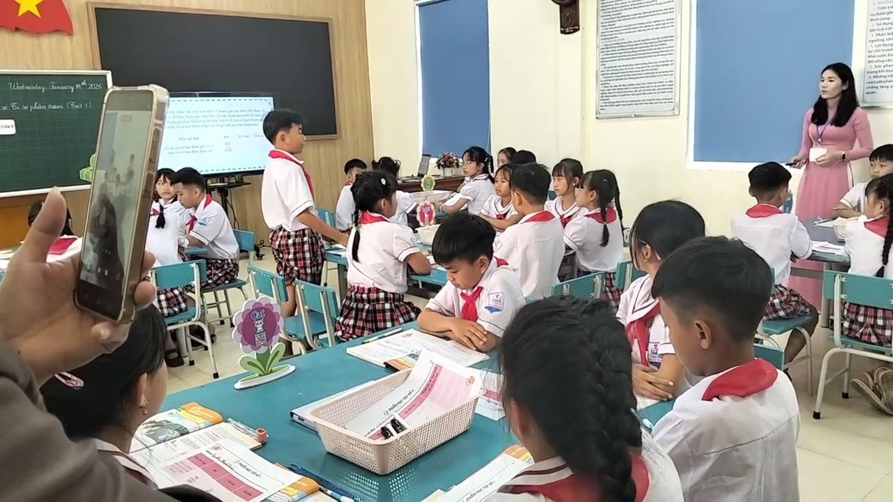 Tỉ số. Tỉ số phần trăm lớp 5. 