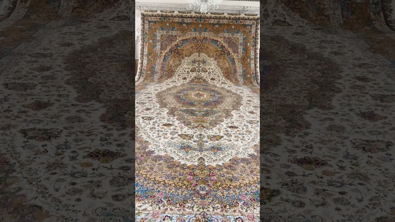 Amazing 72 Meters Persian Carpet in IRAN Mall 🇮🇷