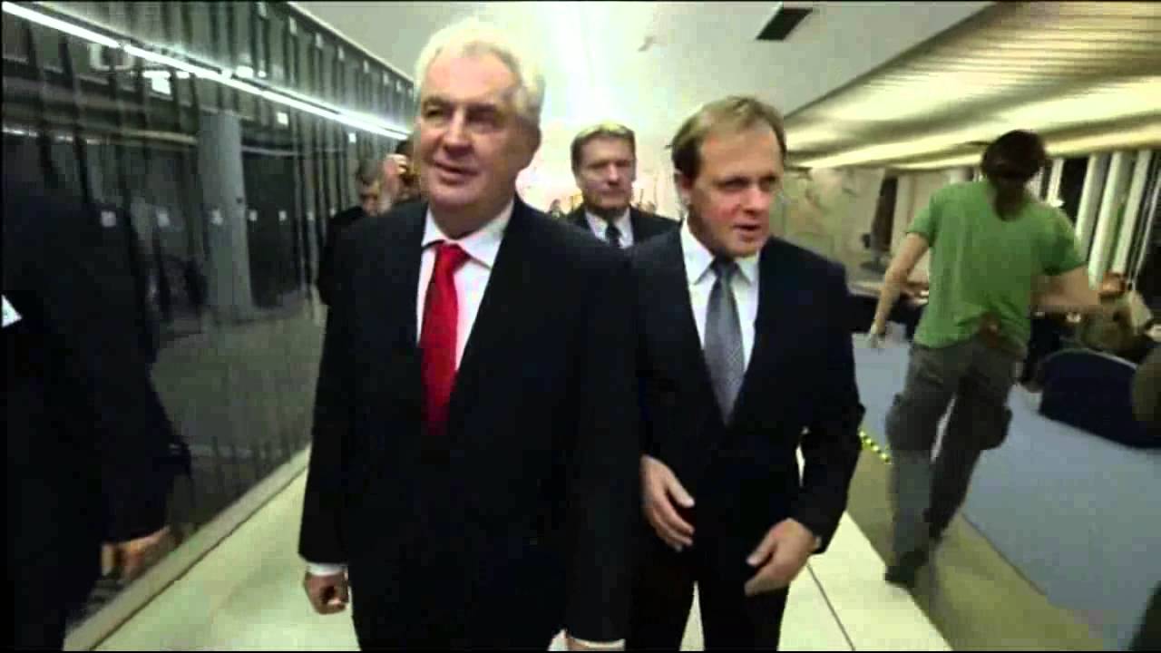 Pojď mi hop! Teď si volej Milo&scaron;e!