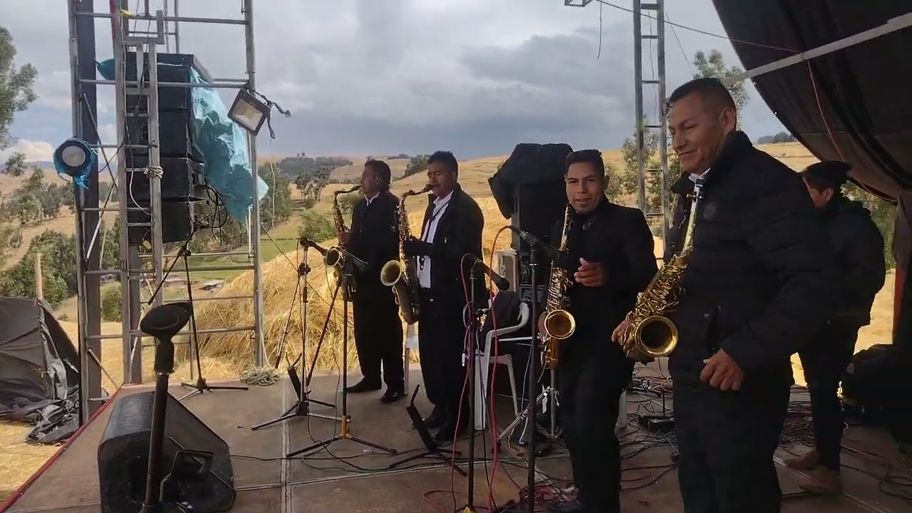 internacional jhony y orquesta matrimonio en kichka pata pampa cangallo ,  contactos 925924332