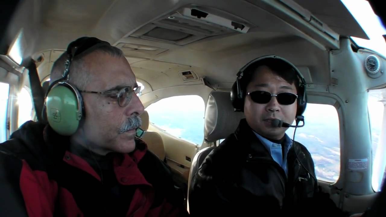 Flying the SMA Diesel Skylane