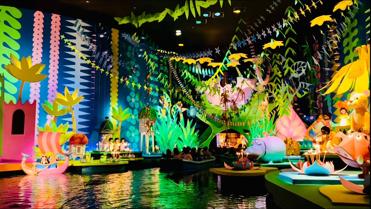 Tokyo Disneyland’s “it’s a small world” ride FULL Vid