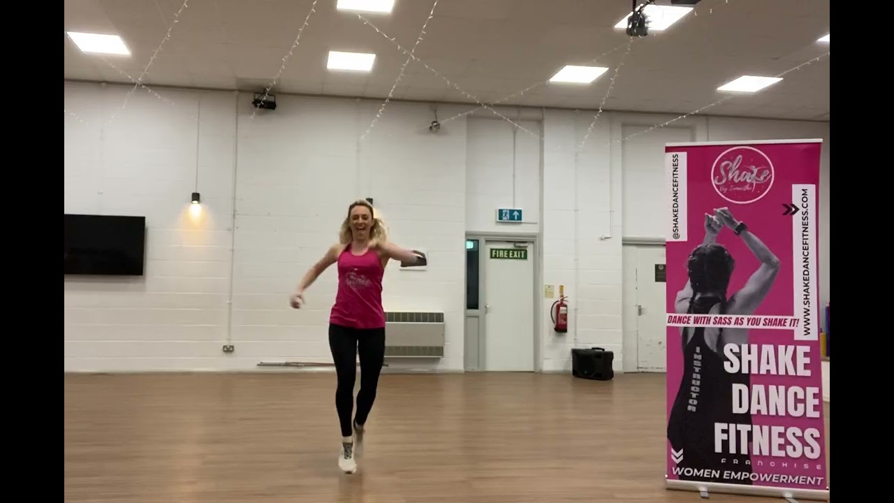 APT ROSE & Bruno Mars | Shake Dance Fitness