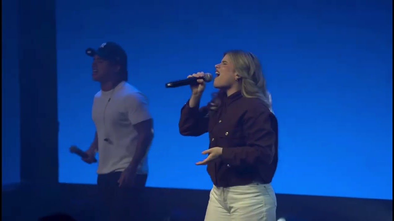 Vento Novo - Hillsong Worship (Ao Vivo em CCVideira - Carol Paccini)