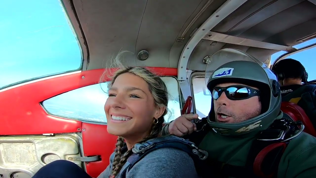 Makenna - Skydive Amelia Island