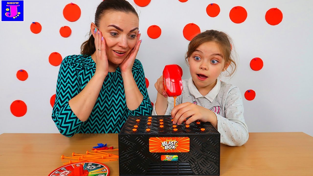 BLAST BOX CHALLENGE | CUTIA EXPLOZIVA | Bate Cuiul fara sa spargi Balonul !