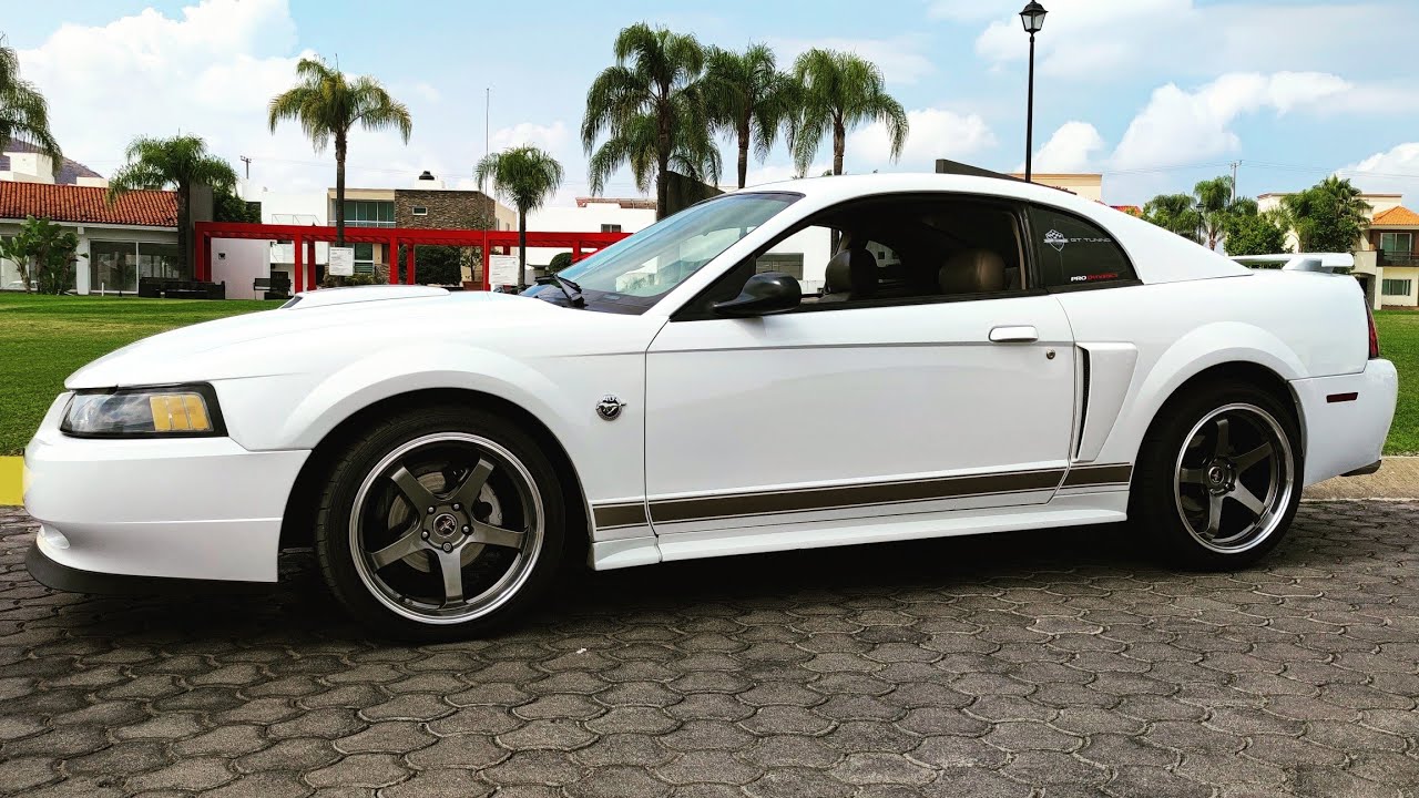 MUSTANG 40 ANIVERSARIO- RADIX GARAGE
