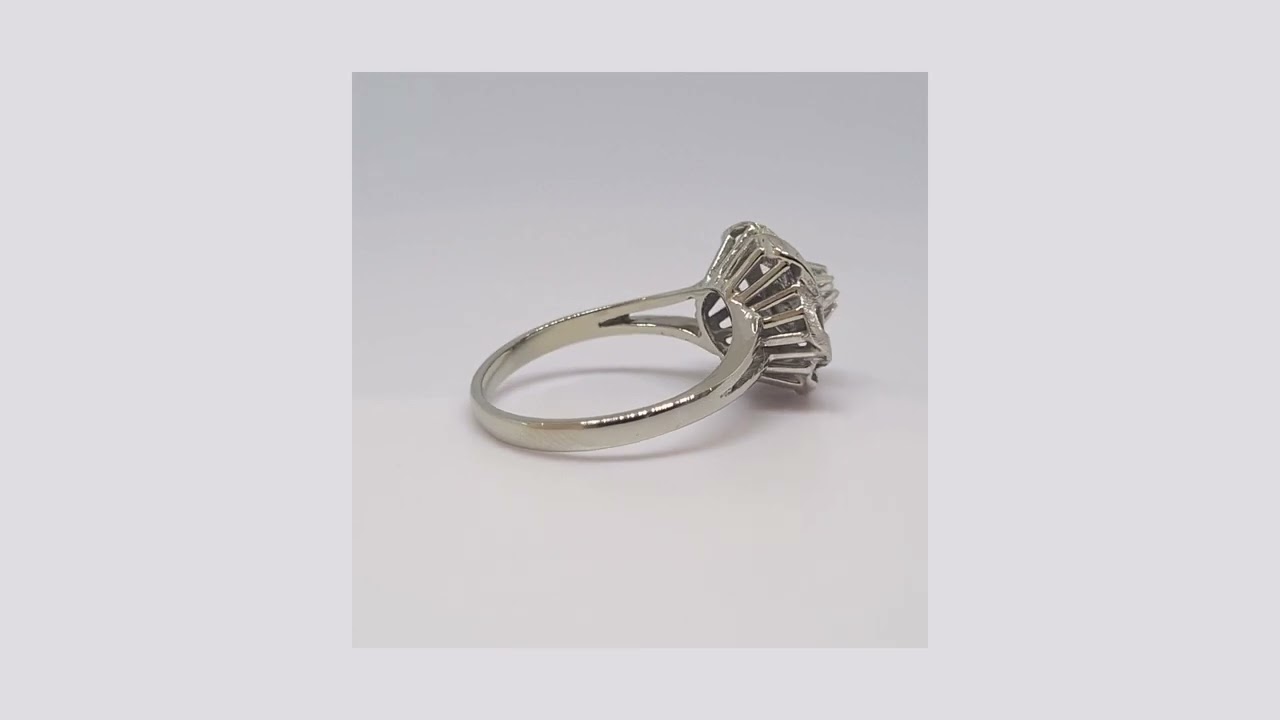 Bague ancienne or blanc 18 carats diamant