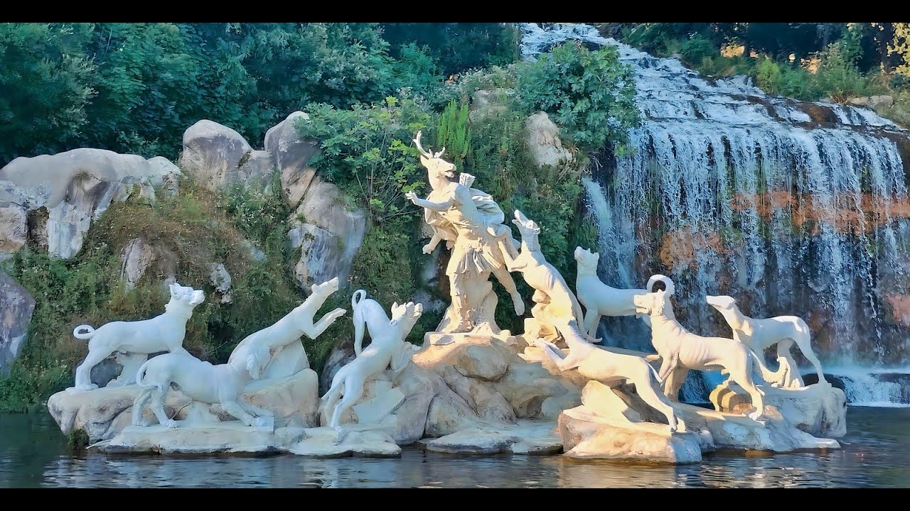 Il parco della Reggia di Caserta (0213CE04)