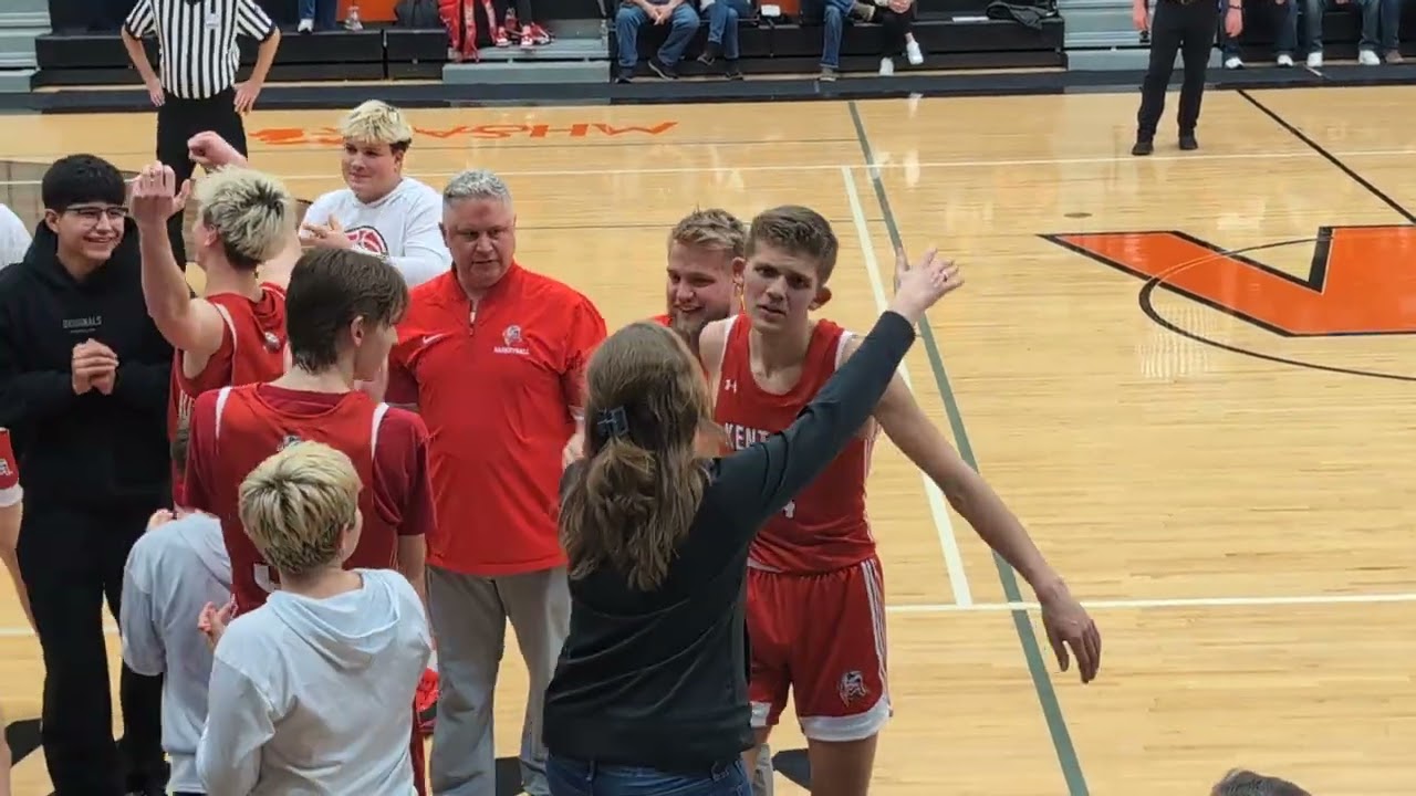 Aaron Vanderwest 1000th point