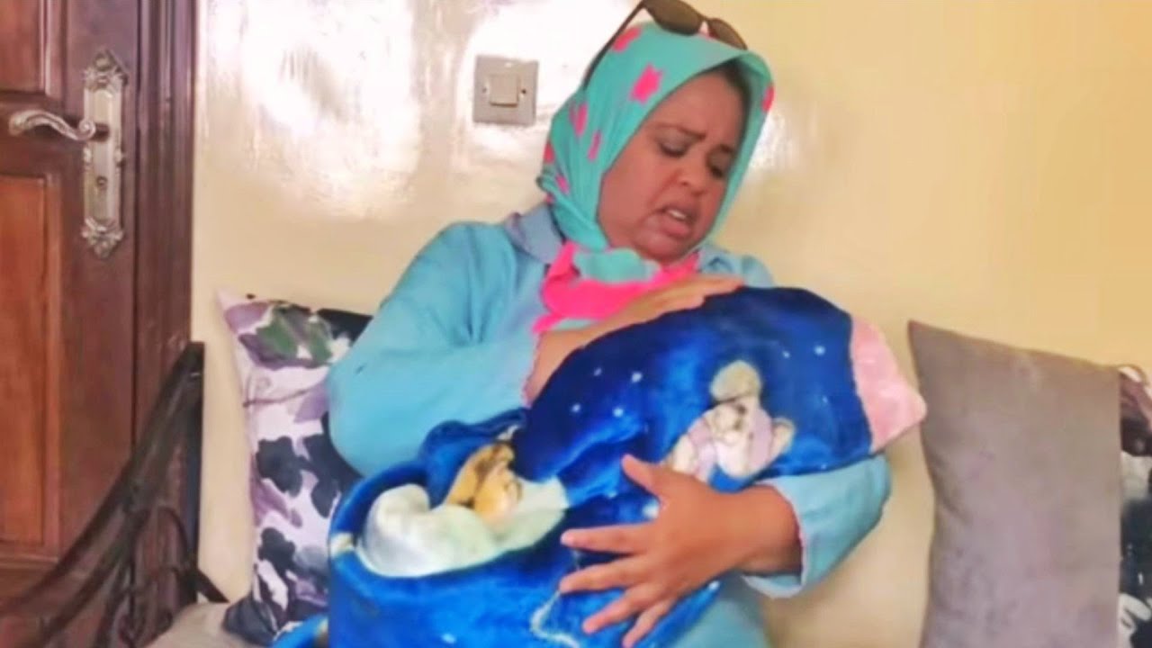 لاحتها ماماها فالزنقة😱وفالأخير اكتاشفات بلي💔(صدمة العمر)