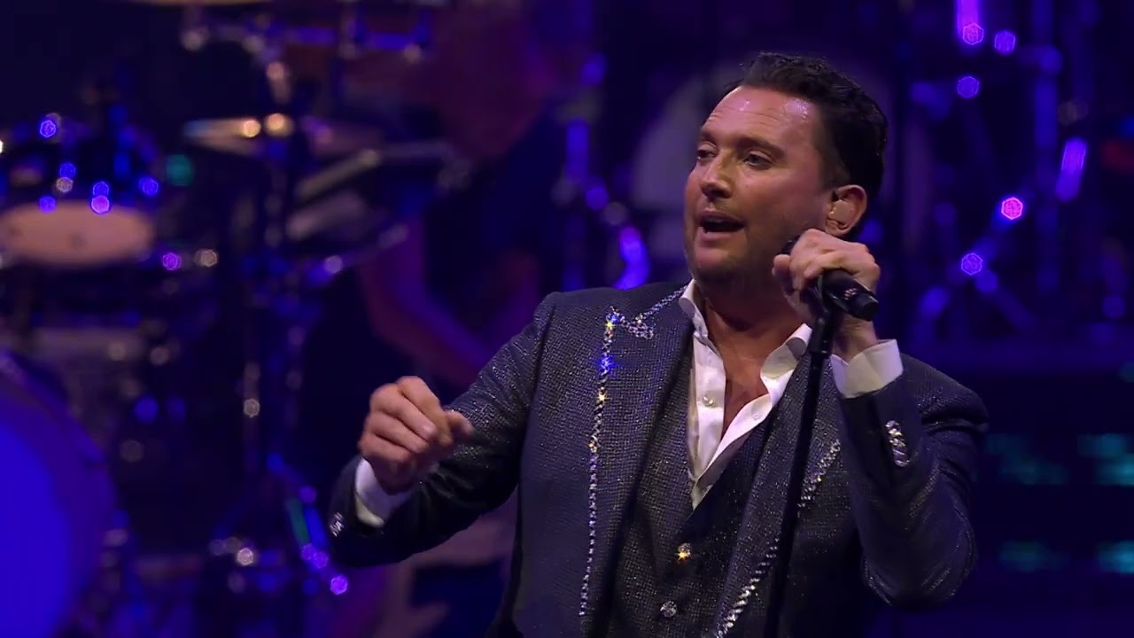 Tino Martin – Voor Je ’t Weet (Live in de Ziggo Dome 2024)
