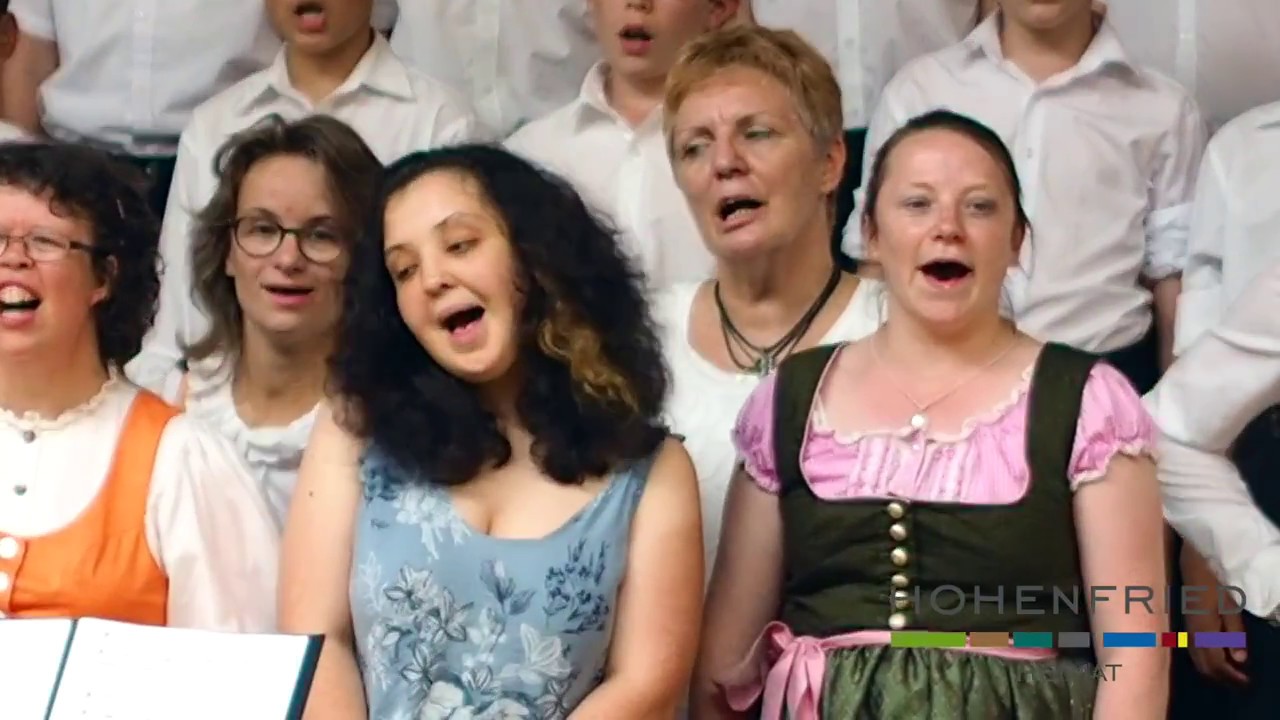 Der Münchner Knabenchor mit den Hohenfried Singers