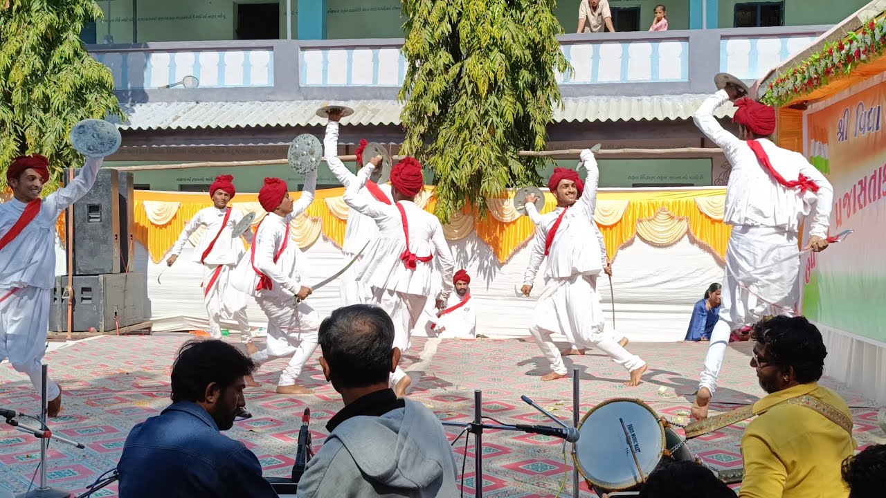 Maher Dhal Talwar Rass // Vachhraj Maher Rass Mandal Mekhadi // Meraman Odedara