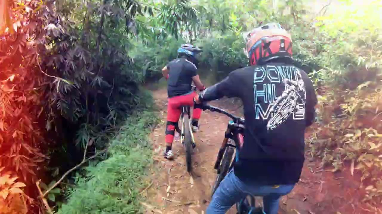 PUMPING RUN | FOLLOW OM DOKHUD & OM DIKI | CIKOLE BIKE PARK