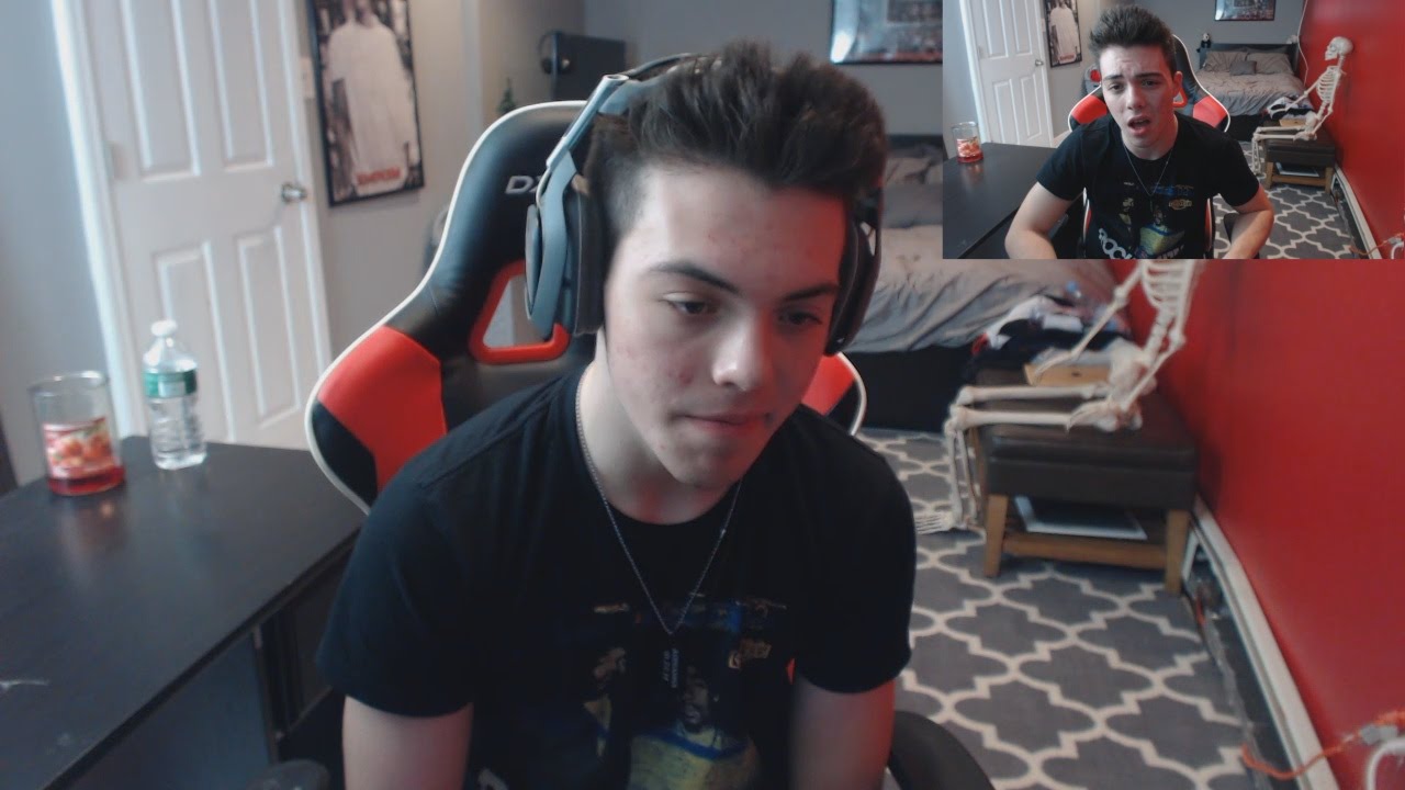 REACTING TO MYSELF STUTTERING