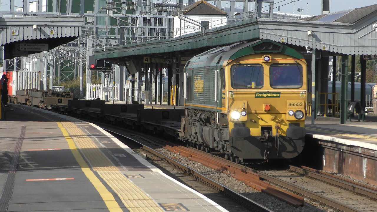 (4K) Trains at Didcot Parkway 19/10/20