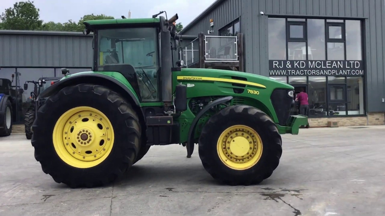 John Deere 7830