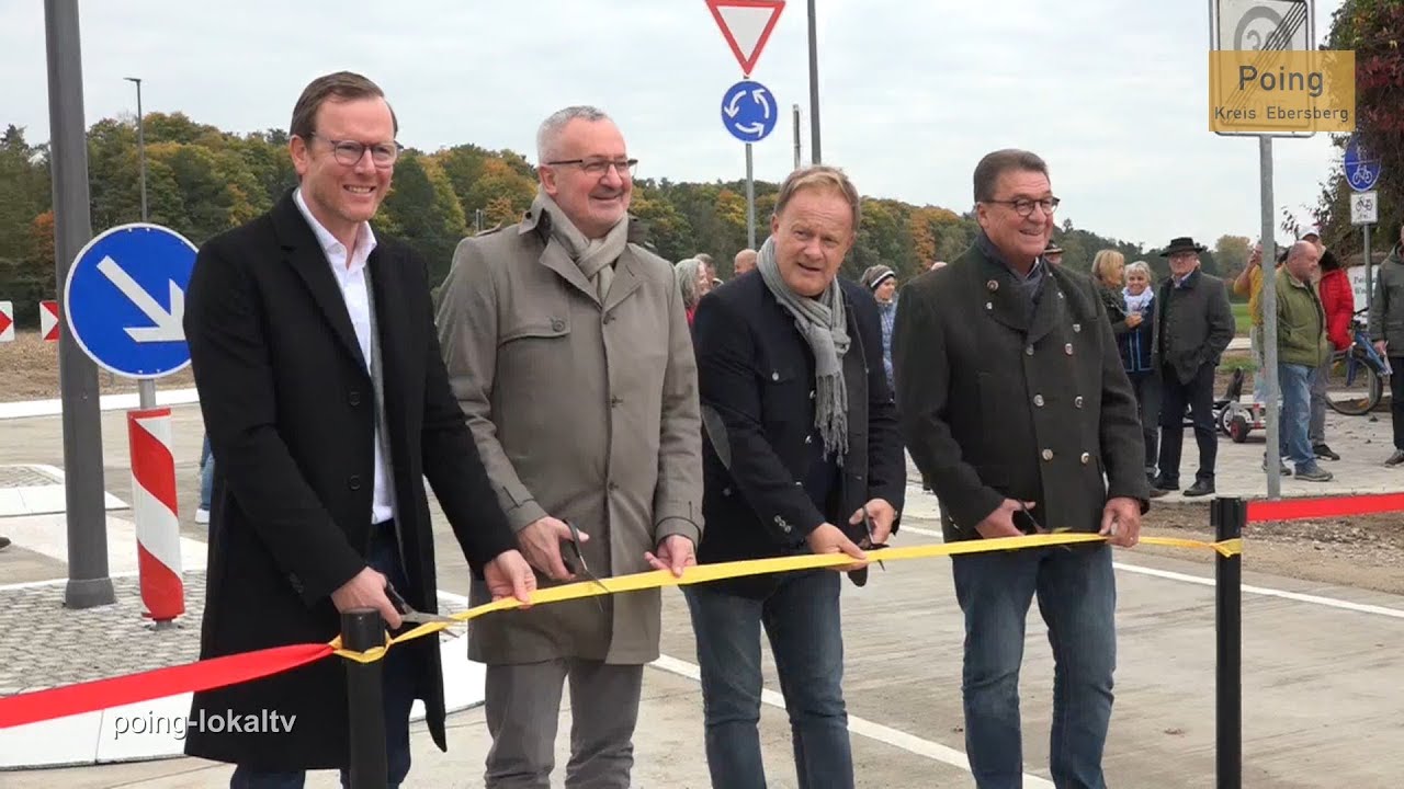 Er&ouml;ffnung des Kreisverkehrs an der Plieninger Stra&szlig;e in Poing