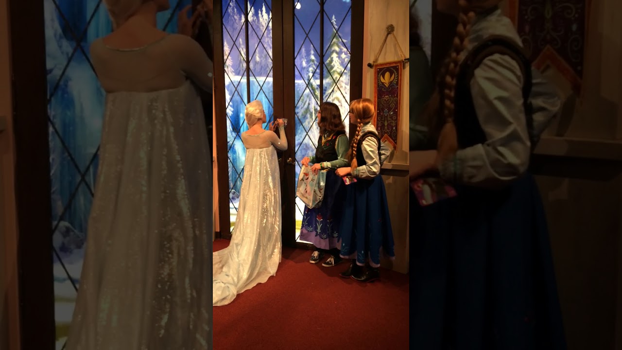 Halloween Fun with Anna and Elsa :)