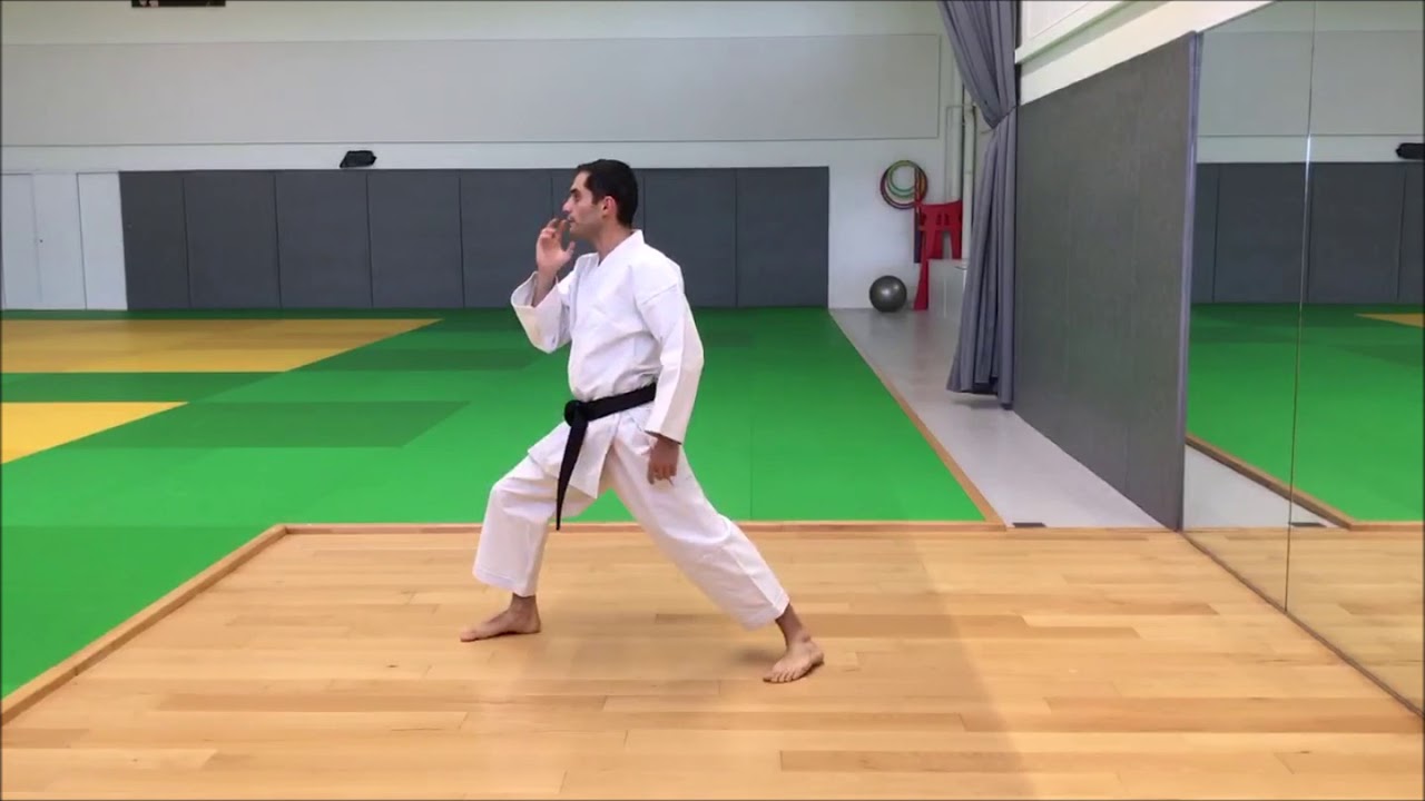 Tuto karaté les rotations dans les katas