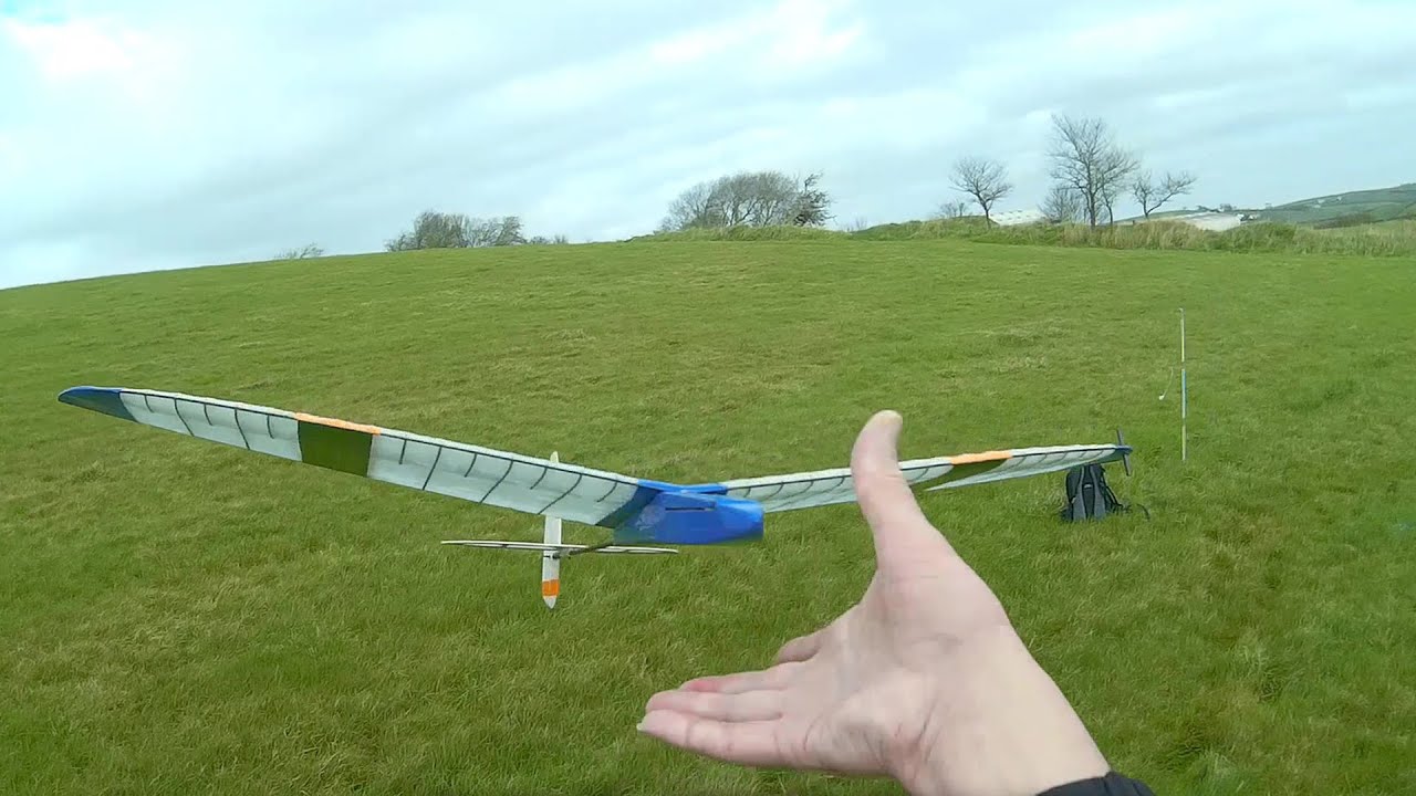 I Try My Pug V2 DLG In Breezy Conditions - 30th January 2022 - Angelwing Designs - RC Glider