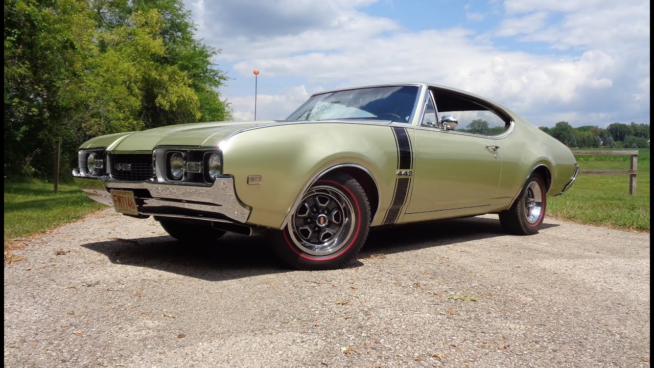 1968 Oldsmobile Olds 442 W-30 W30 in Willow Gold & Ride on My Car Story with Lou Costabile