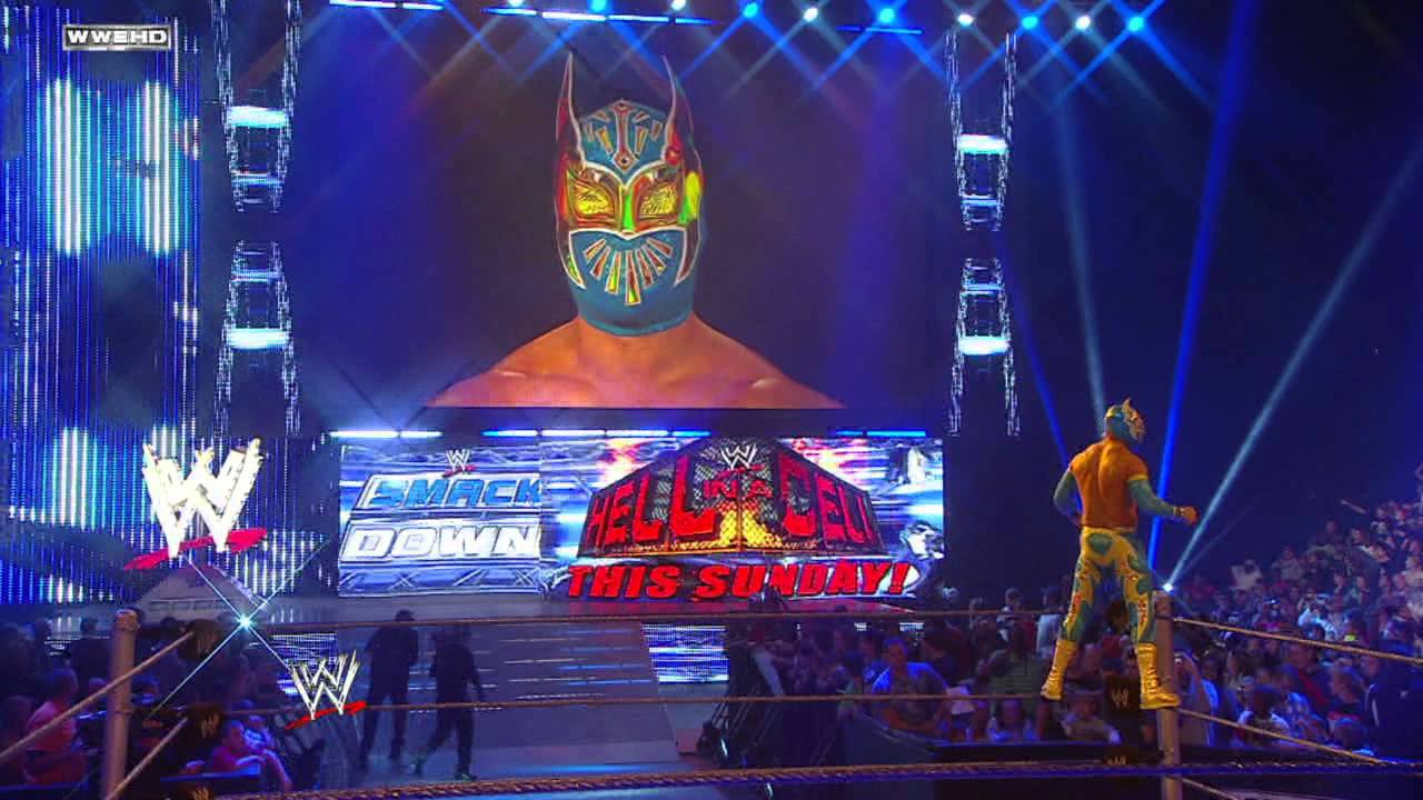 Friday Night SmackDown &mdash; Син Кара против Хита Слэйтера