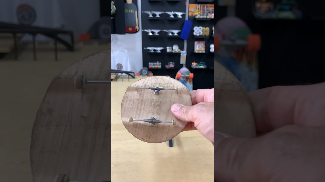 El fingerboard m&aacute;s ANCHO del MUNDO mide 125 mm  #fingerboard #skateboard #skate #techdeck