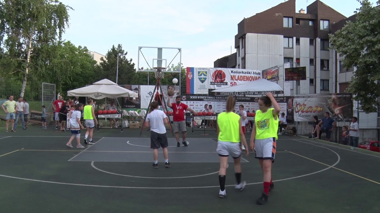Finale devojčica do 16 godina: Sistem Sova - Bela trojka 16:7