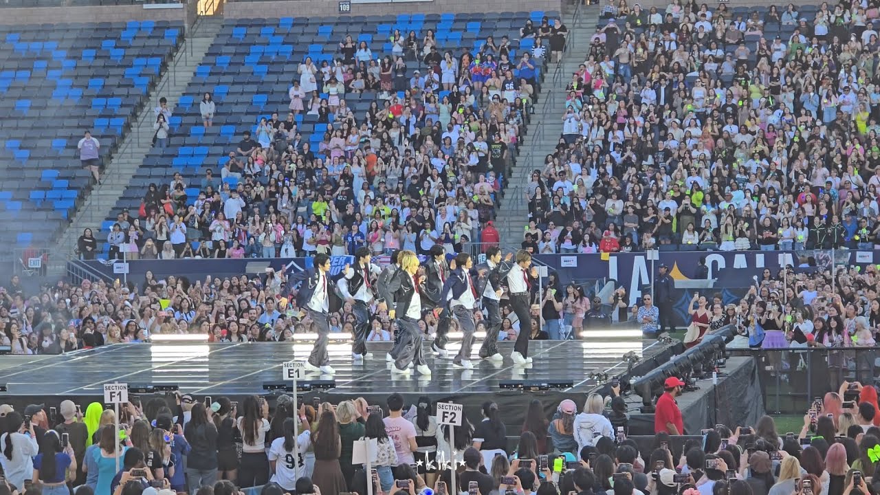 250511 [SMTOWN LA] SMTR25 '으르렁 (Growl)' 직캠 FANCAM 4K
