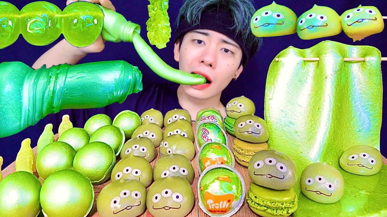 【ディズニー】動画のデータが消えたのでリトルグリーンメンと緑のお菓子を爆食いしたら散財した..💸💸