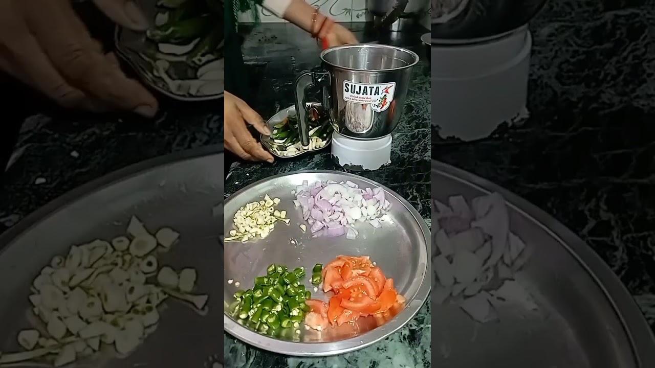 सरसों का साग और मैके की रोटी ❤😋👌✅#rakhisingh #cooking #foodie #recipe #viral #trending