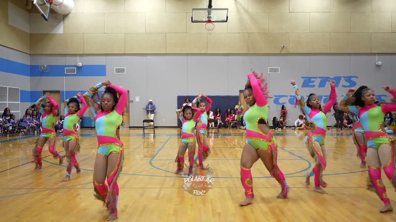 Combined stands | ROUND 1 | Bring the Heat | Royal Heat Dance Team
