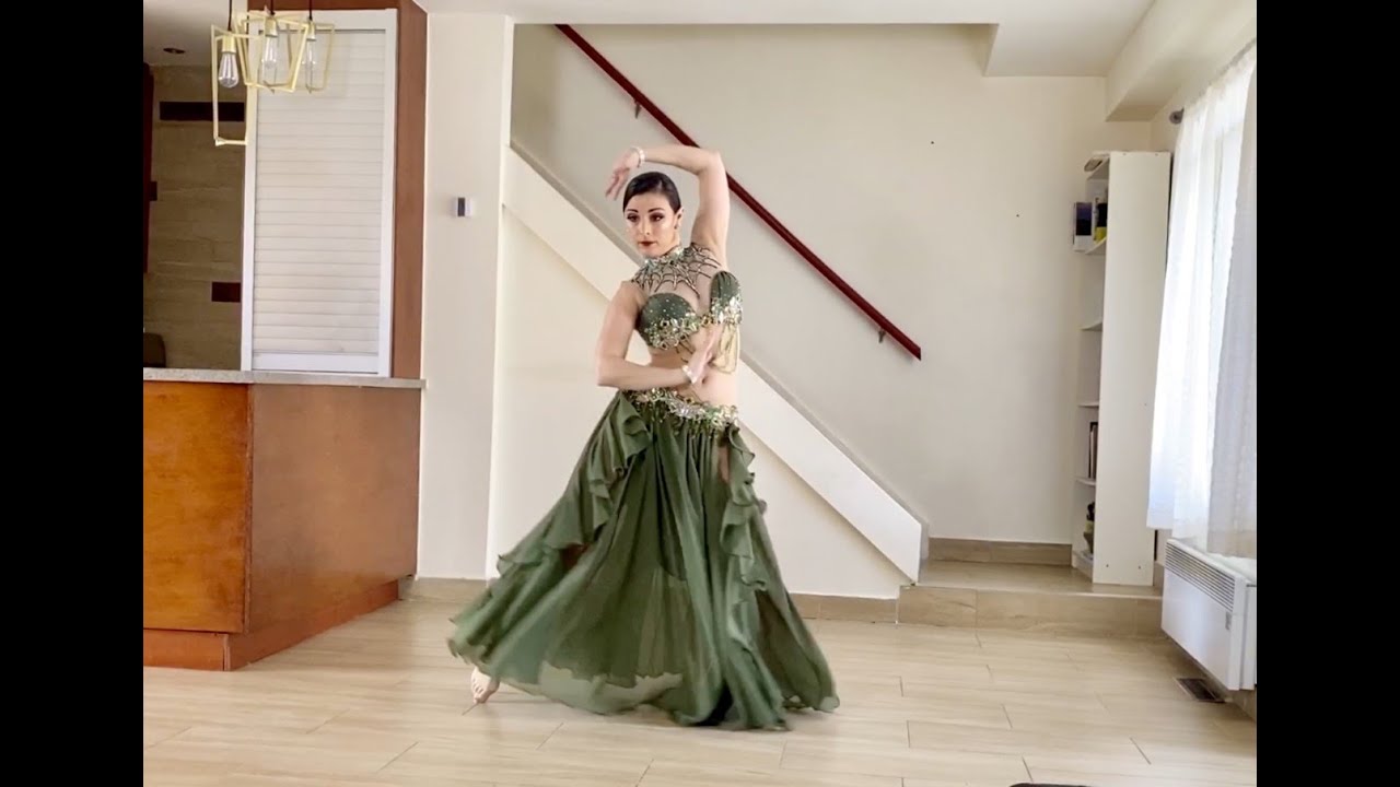 Enta Omri - AQDO Bellydance Online Show - Layal