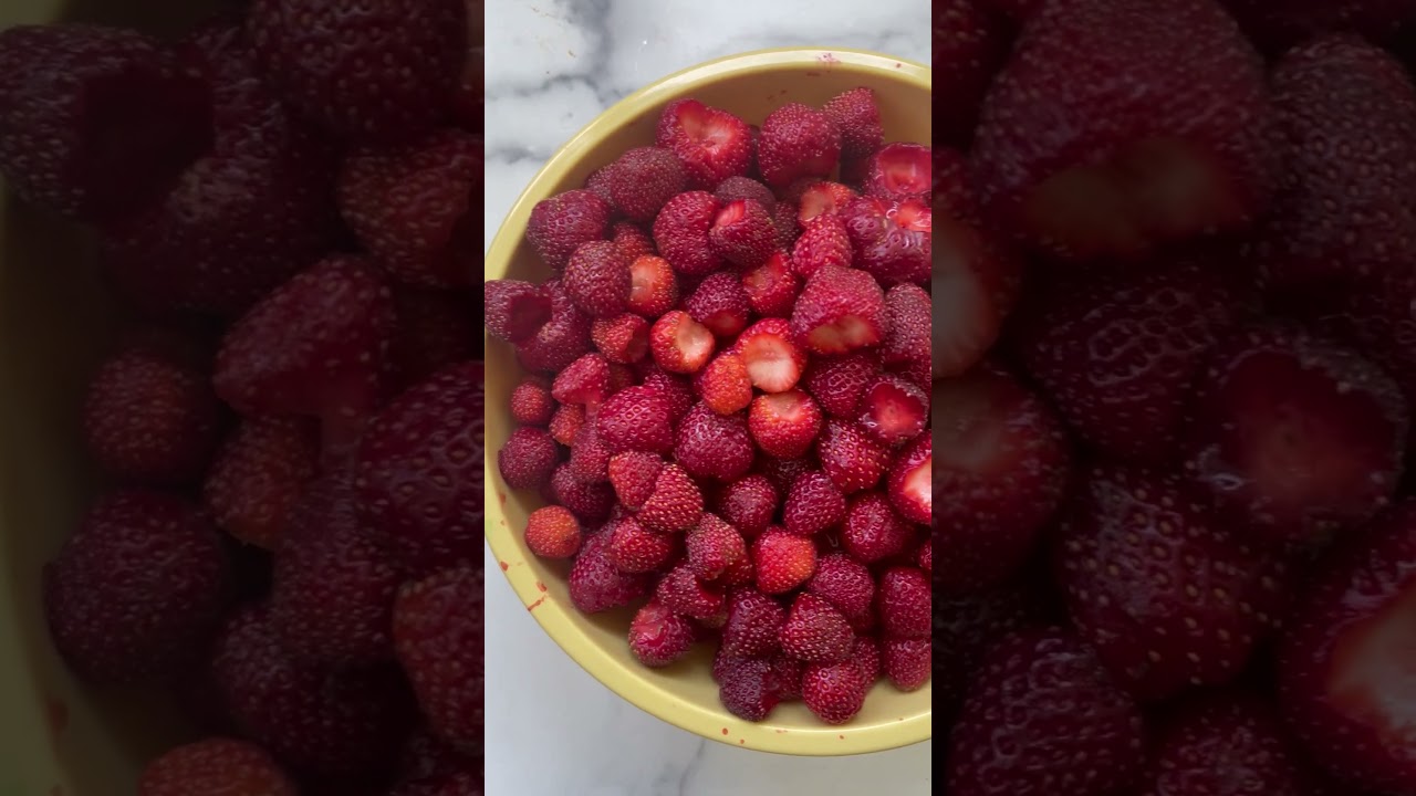 How to Freeze Strawberries