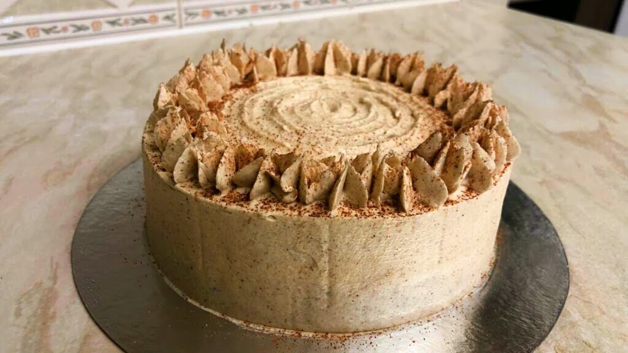 Cinnamon Cake with Cinnamon Buttercream Recipe