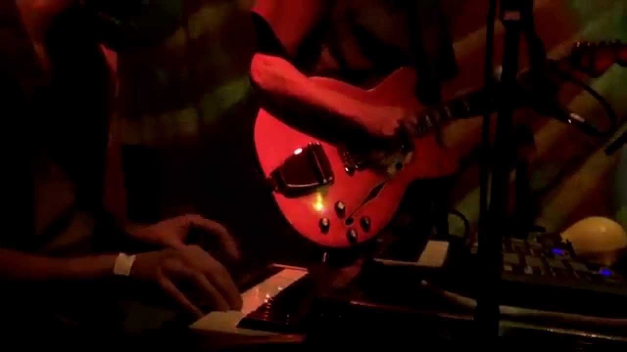 CLINIC - Live at Hebden Bridge Trades Club 15.11.14