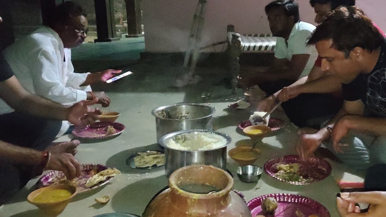 Rat k 1 bje wali dal 😃😛😛#vlog#viral#party#viralkardo#food 